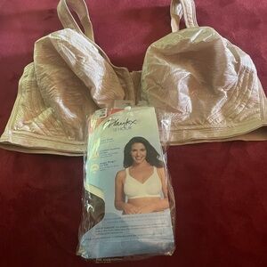 18 hour playtex posture boost front closure bra 46DD